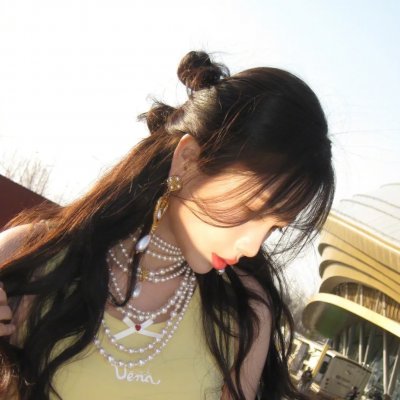 金发女郎 海报
